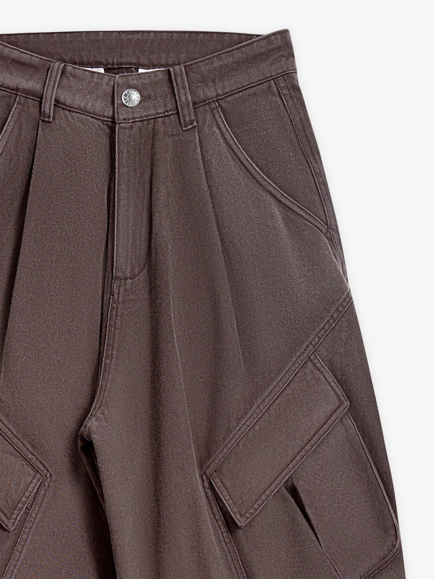 Workwear-inspired jeans