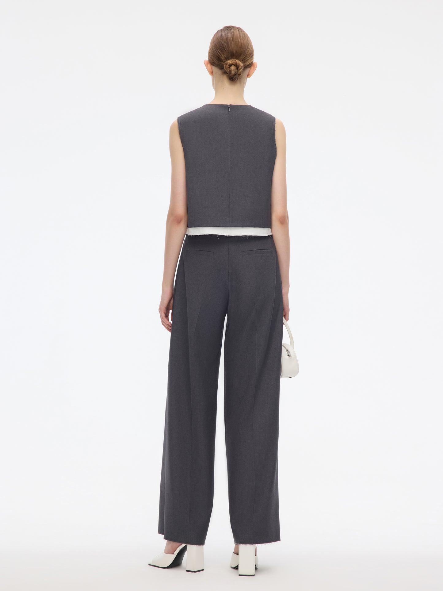 Straight-leg pants