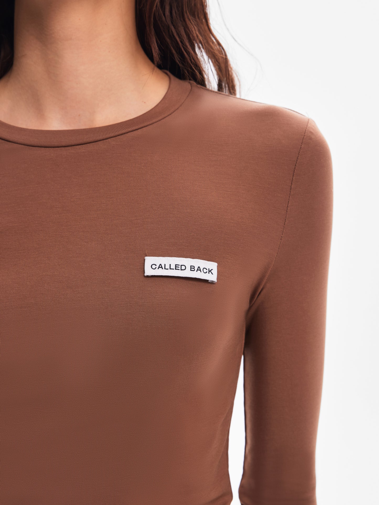 Crew neck slim-fit knitted top